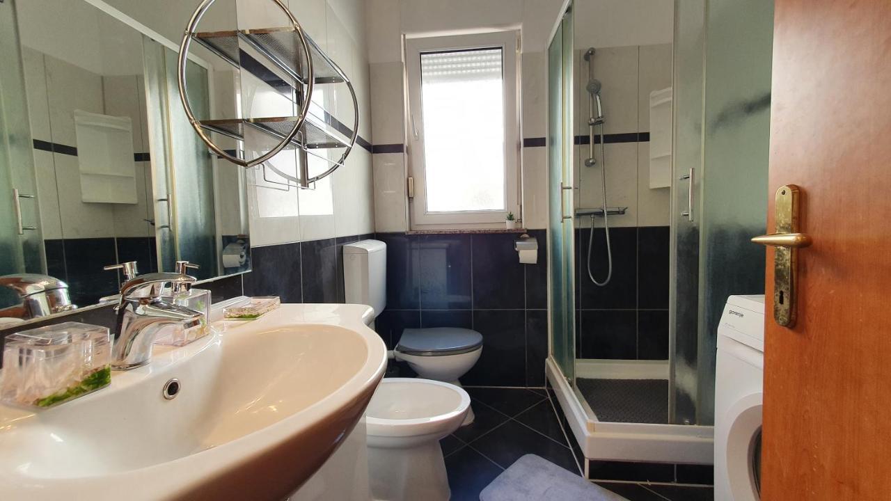 Ferienwohnung Apartman Istria 4 You Pula Exterior foto