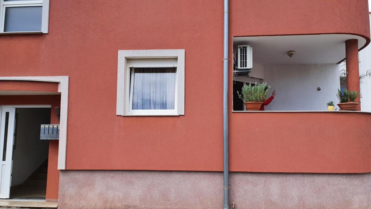Ferienwohnung Apartman Istria 4 You Pula Exterior foto